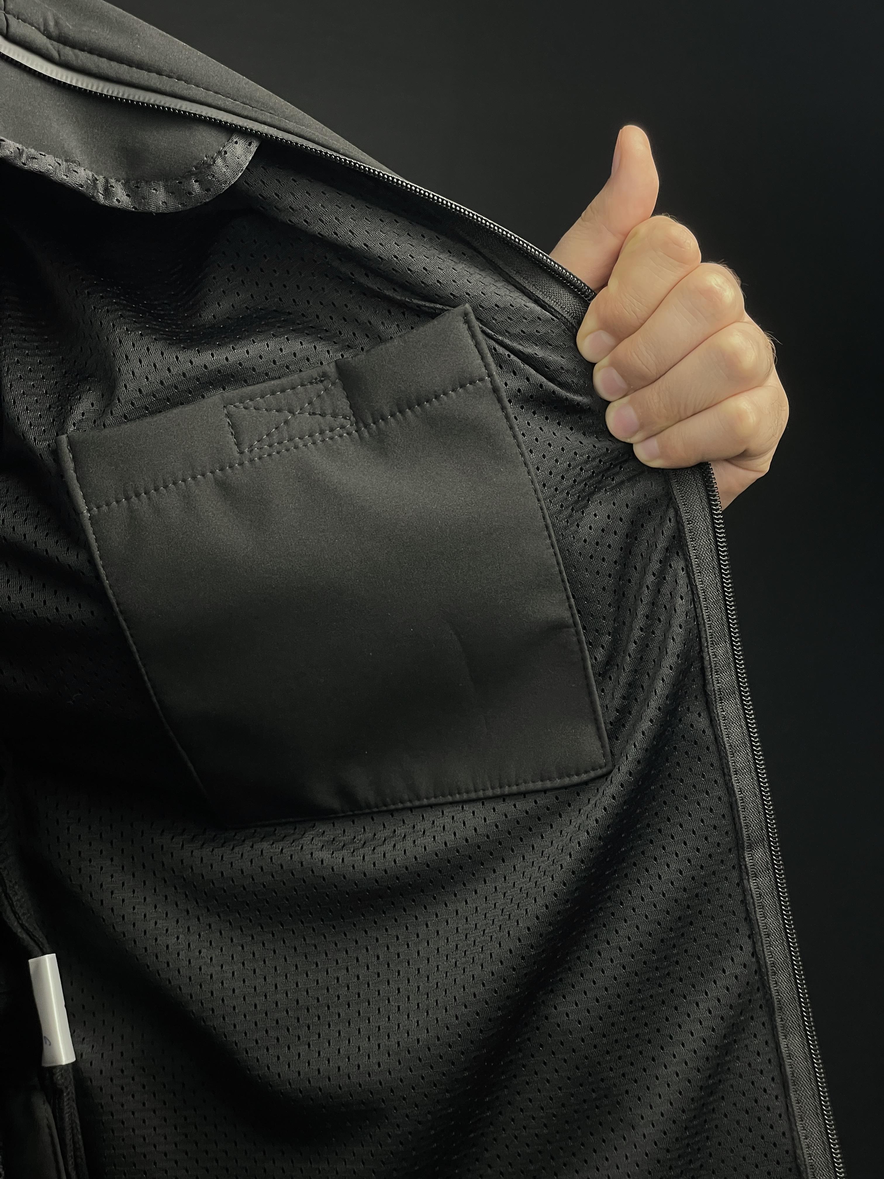 Військова куртка COOPERR Soft Shell III з прихованим капюшоном XL Чорний (KUR-10.1.XL) - фото 12 Військова куртка COOPERR Soft Shell III з прихованим капюшоном XL Чорний (KUR-10.1.XL) - фото 12