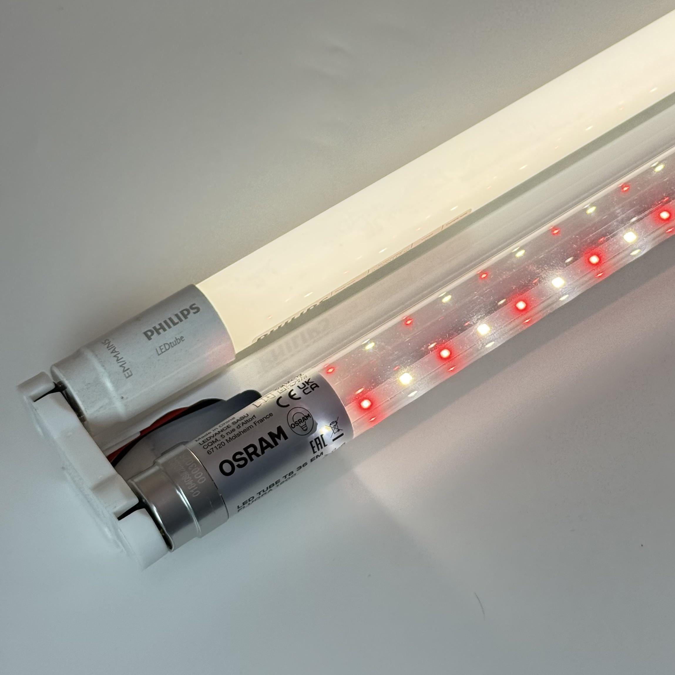 Фітосвітильник з 2 лампами Т8 Osram fluora та Philips CorePro 4000К з кабелем 2 м 120 см 31 Вт (37368807)
