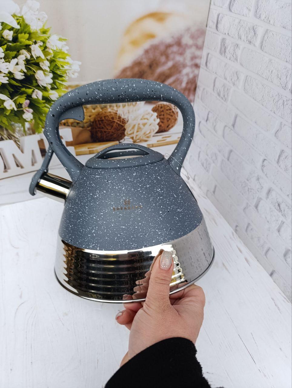 Чайник со свистком Edenberg из нержавеющей стали 3 л Серый (EB-8827-G) - фото 3 Чайник со свистком Edenberg из нержавеющей стали 3 л Серый (EB-8827-G) - фото 3