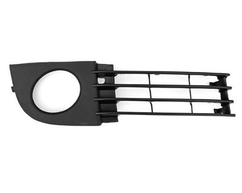 Решетка бампера AVTM Audi A6 01-05 правая с отверстиями для противотуманок (0014 998)