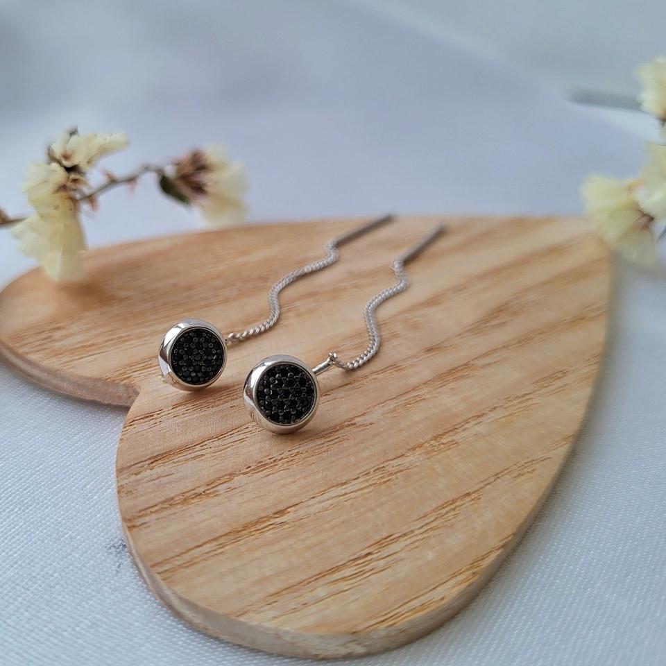 Серьги протяжки монетки с черными камнями серебро 925 пробы родированное 1,62 г (714сф2) Серьги протяжки монетки с черными камнями серебро 925 пробы родированное 1,62 г (714сф2)