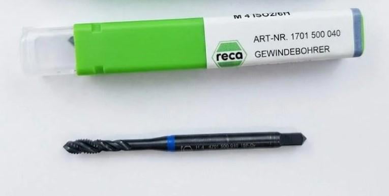 Метчик Reca М4 HSSCo винтовая канавка