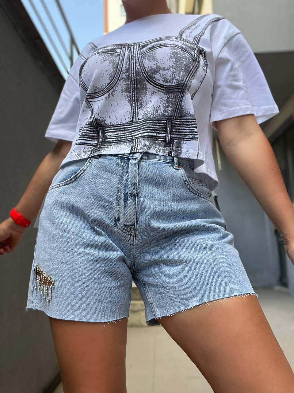 Шорты женские джинсовые ITS Basic 2776 STRAIGHT разрез камни цепочки р. 34 Светло-голубой (2222) - фото 5