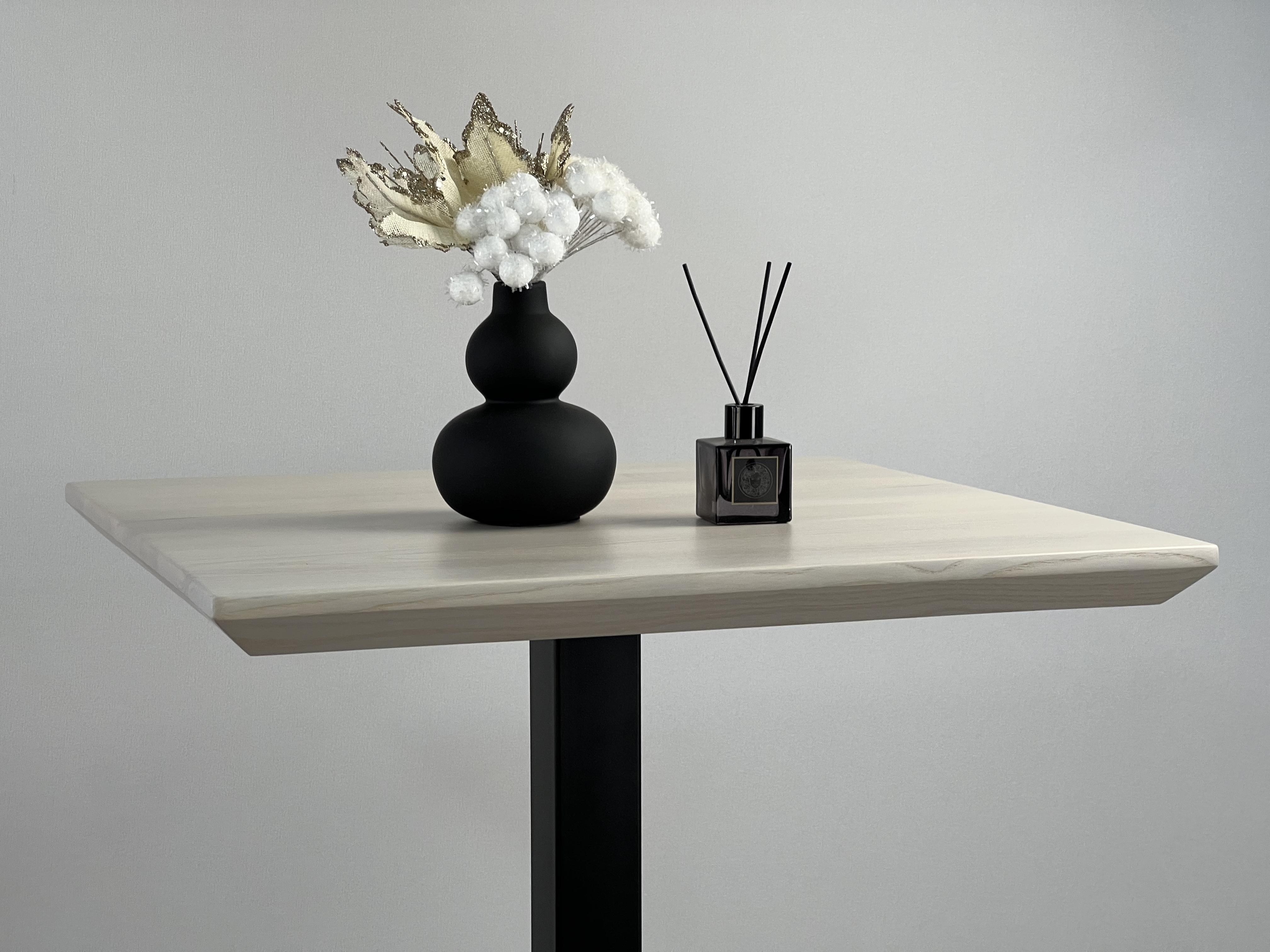 Стіл зі зрізом квадратний Lofty Серія 1 з ясена 600х600 мм (11313989) - фото 5 Стіл зі зрізом квадратний Lofty Серія 1 з ясена 600х600 мм (11313989) - фото 5