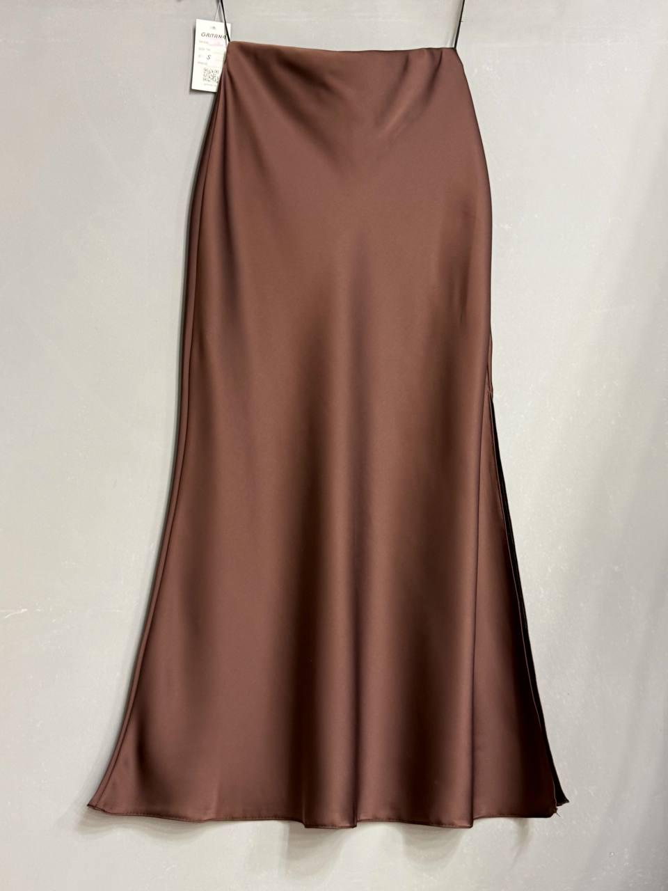 Юбка женская Gritana 230 атласная королевский шелк с разрезом на резинке M Коричневый (5032) - фото 3 Юбка женская Gritana 230 атласная королевский шелк с разрезом на резинке M Коричневый (5032) - фото 3