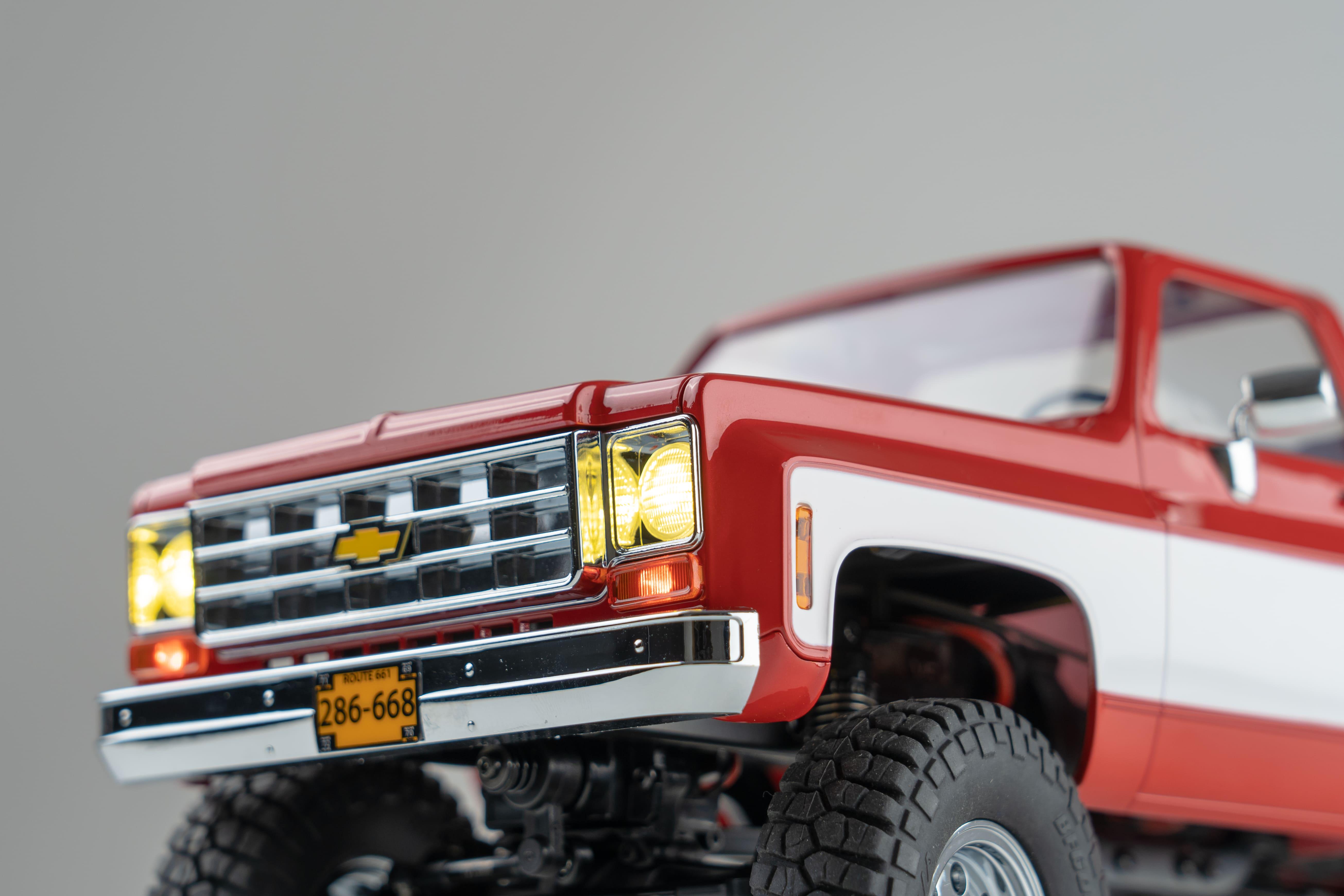 Машинка на радиоуправлении FMS 1:18Chevrolet K10 RTR Красный - фото 22 Машинка на радиоуправлении FMS 1:18Chevrolet K10 RTR Красный - фото 22