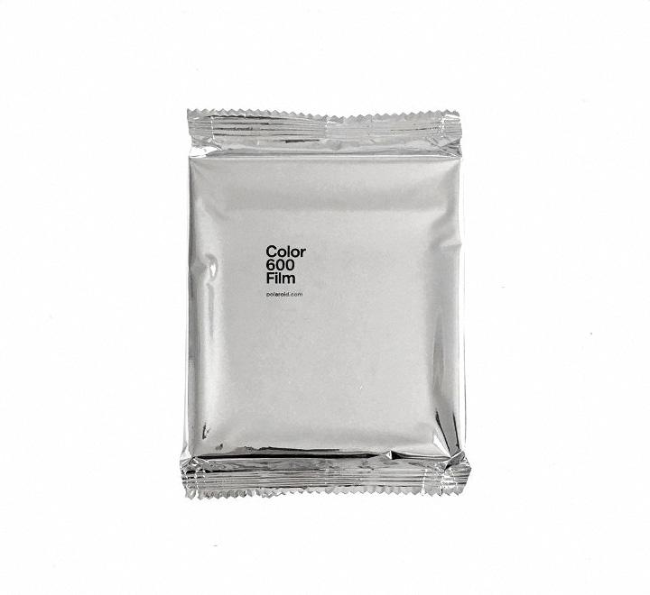 Фотопленка цветная Polaroid Color Film 600 1 картридж - фото 2 Фотопленка цветная Polaroid Color Film 600 1 картридж - фото 2