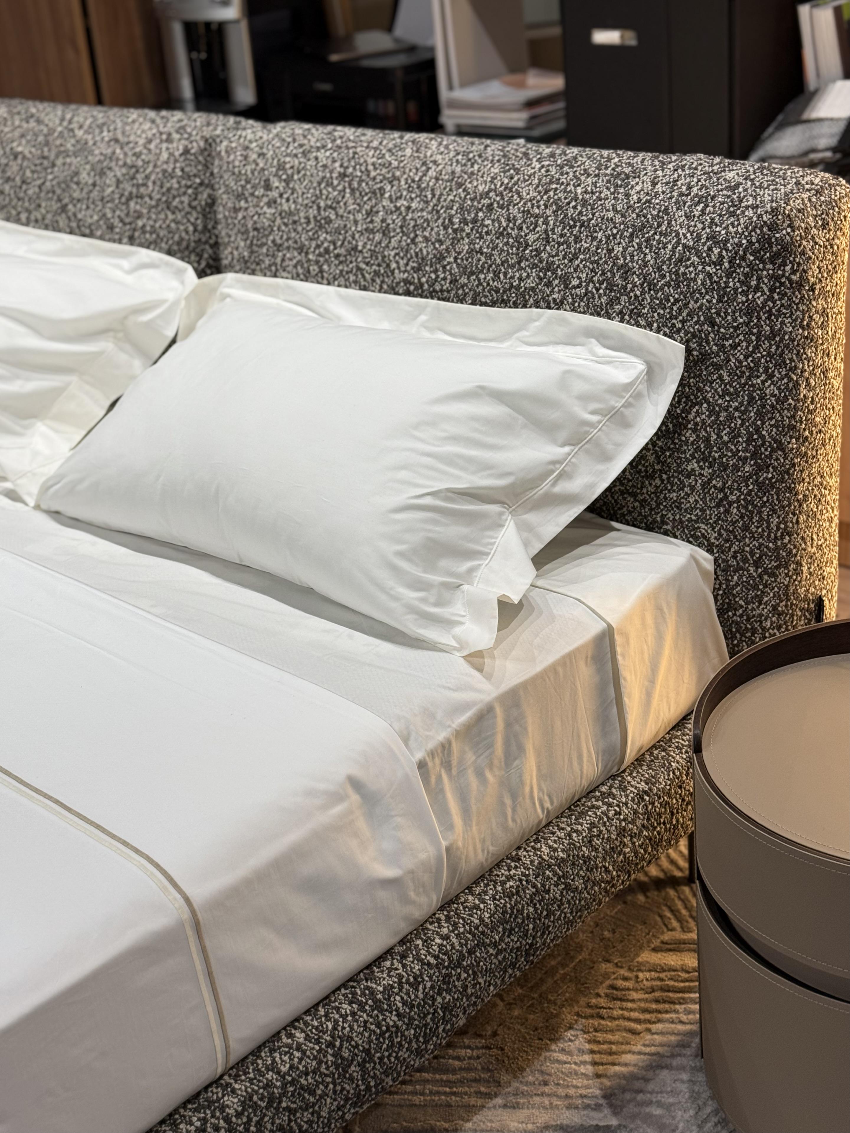 Кровать LEONARD на ножках под матрас 180x200 см (LEOL180T) - фото 2 Кровать LEONARD на ножках под матрас 180x200 см (LEOL180T) - фото 2