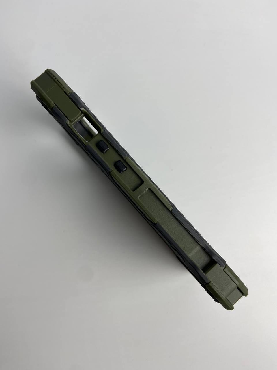 Протиударний чохол Juggernaut Case ADVNTR Olive Drab для iPhone 15 Pro - фото 4