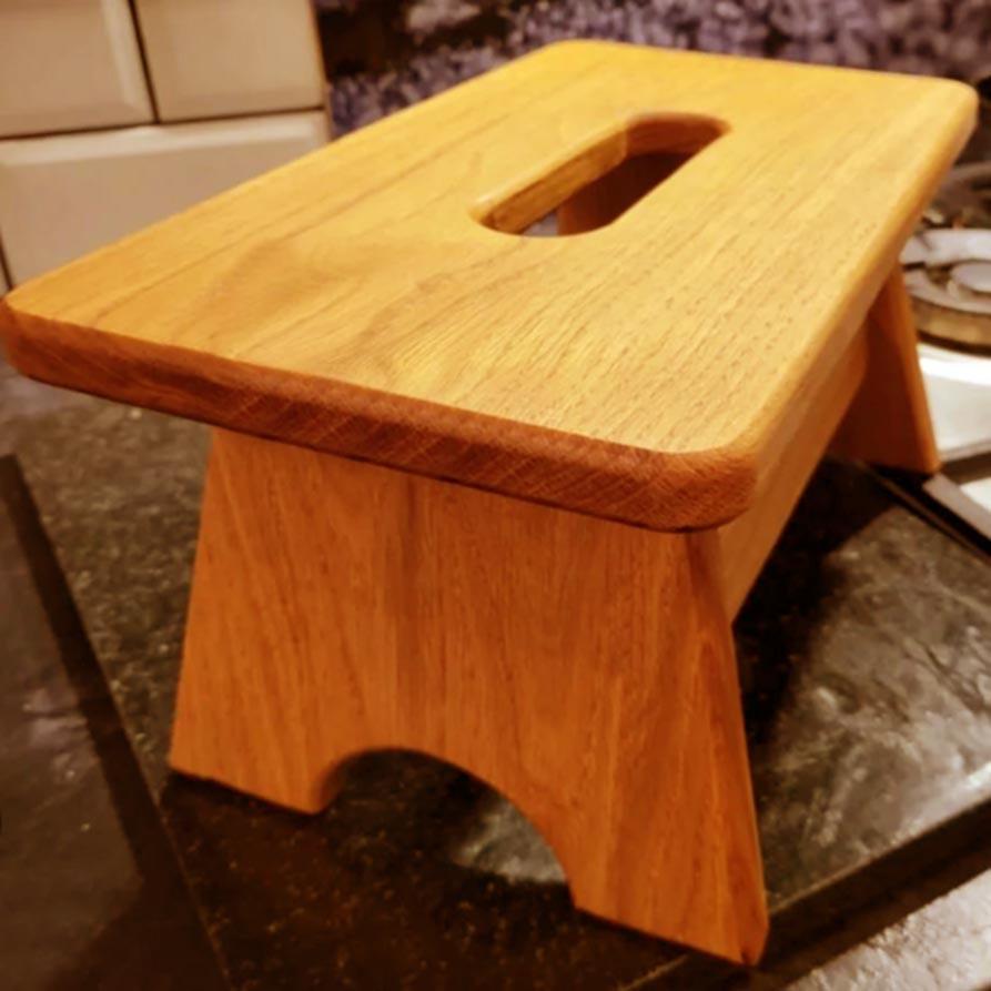 Стульчик из дерева Волнир Карри (ТАБ-009603)