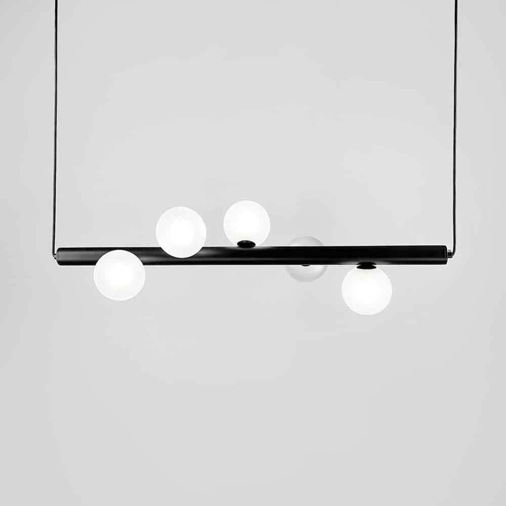 Люстра горизонтальная с 5 белыми плафонами 80 см Черный (SGJ2-800H BK)