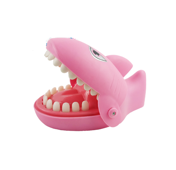 Настільна гра Акула кусає палець Wizhikang Рожевий (04077)