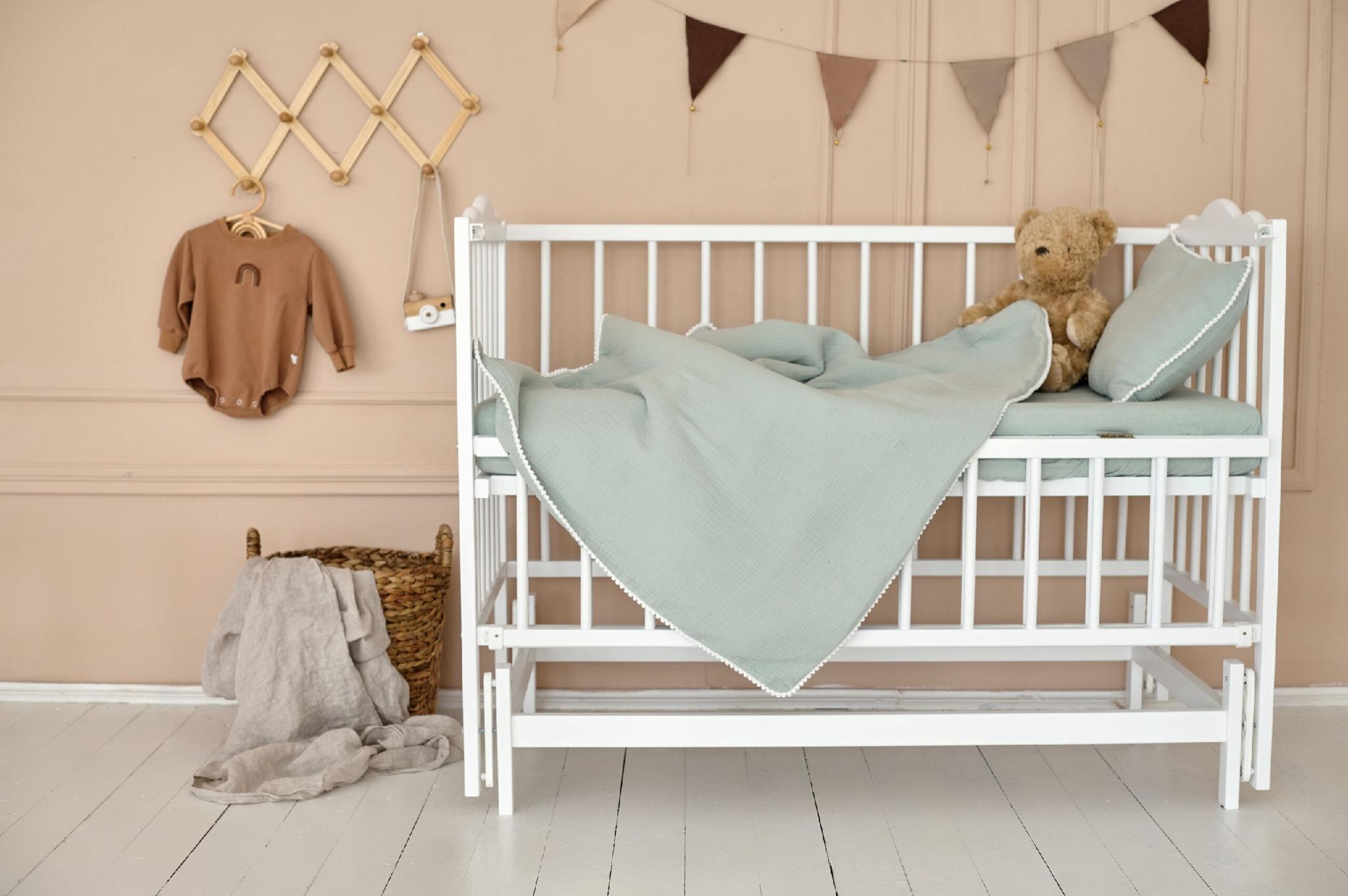 Кроватка деревянная для новорожденных Ангелина 2 маятник бук 120-60 см Белый (Kuz47)