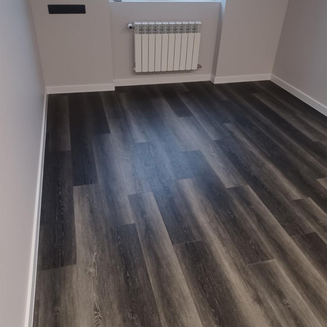 Плинтус Doellken Cubu flex life 9003 100 мм 2,5 м Снежно-белый - фото 4 Плинтус Doellken Cubu flex life 9003 100 мм 2,5 м Снежно-белый - фото 4