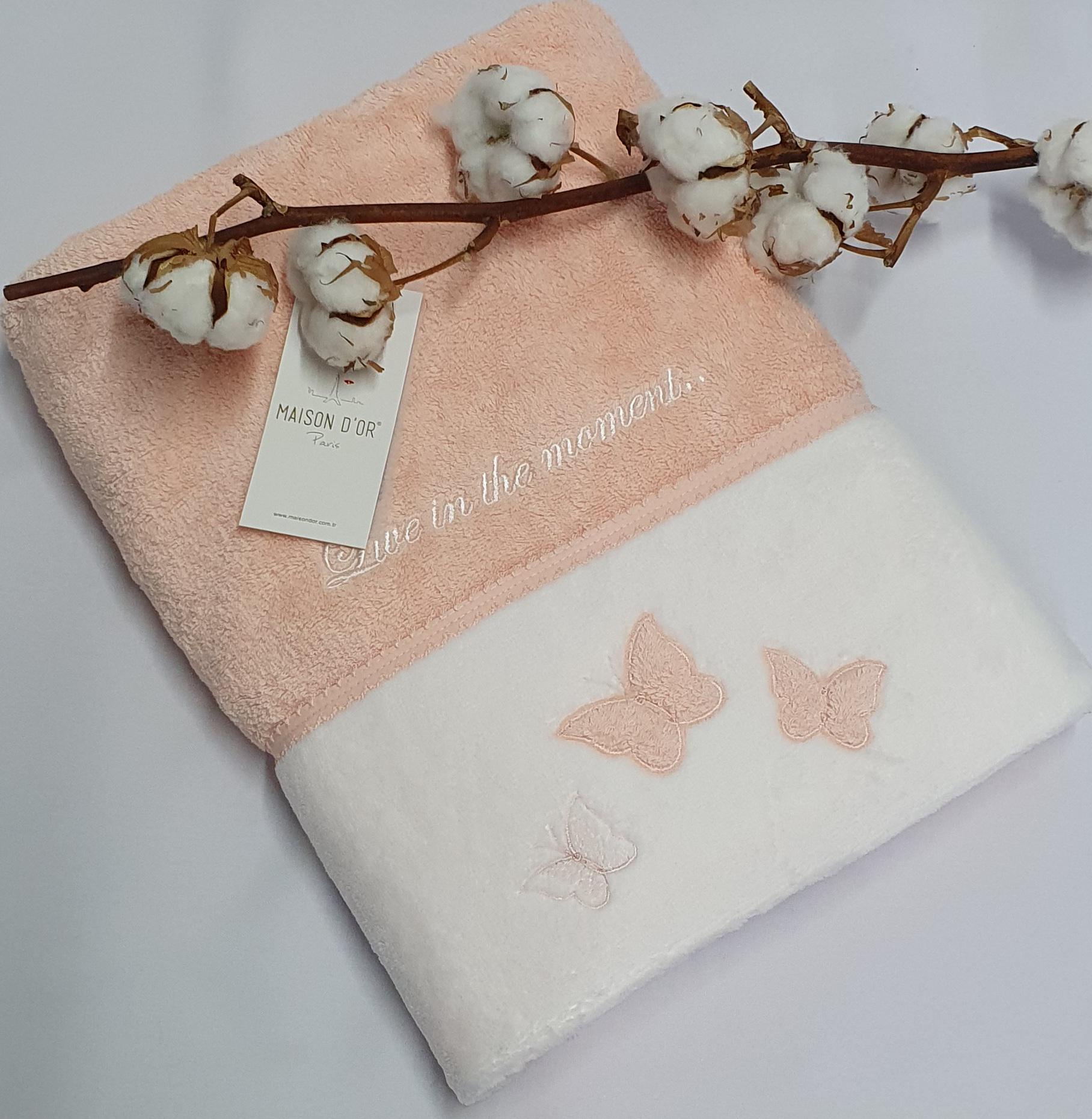 Полотенце Maison D'or Monique Butterfly 85x150 Salmon (03MD31Cb09) - фото 1 Полотенце Maison D'or Monique Butterfly 85x150 Salmon (03MD31Cb09) - фото 1