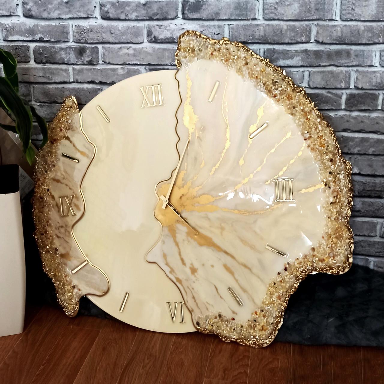 Часы объемные настенные из эпоксидной смолы Лепестки 60 см