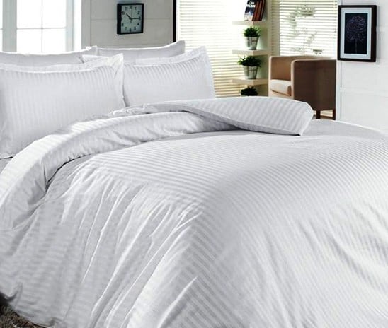 Комплект постельного белья Кондор полуторный страйп-сатин (1915 145х210)