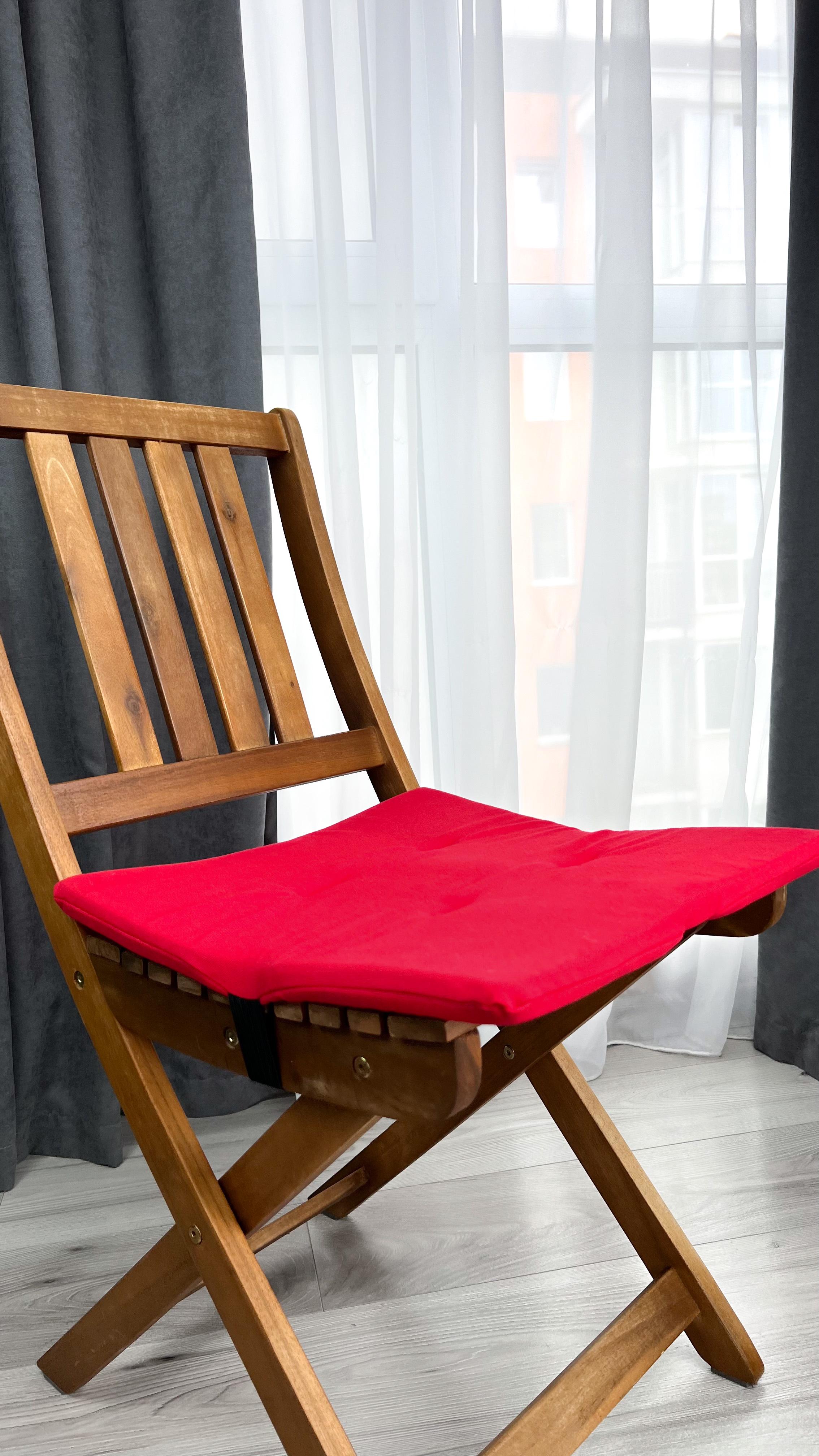 Подушка на стул новогодняя водоотталкивающая 40х40 см 2 шт. Красный (812-97-1) Подушка на стул новогодняя водоотталкивающая 40х40 см 2 шт. Красный (812-97-1)