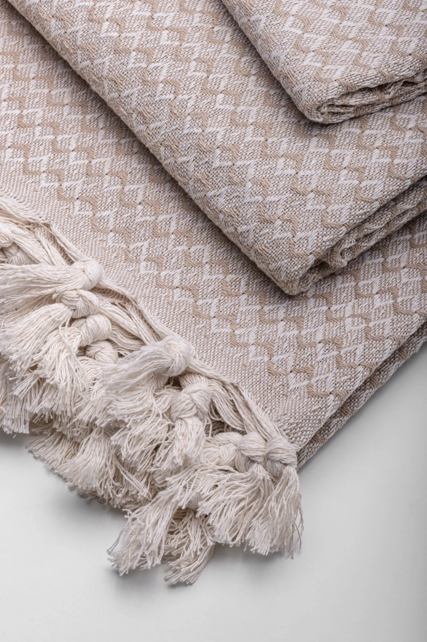 Плед HYGG Muar евро 200х230 см Светло-бежевый (313675) - фото 1 Плед HYGG Muar евро 200х230 см Светло-бежевый (313675) - фото 1