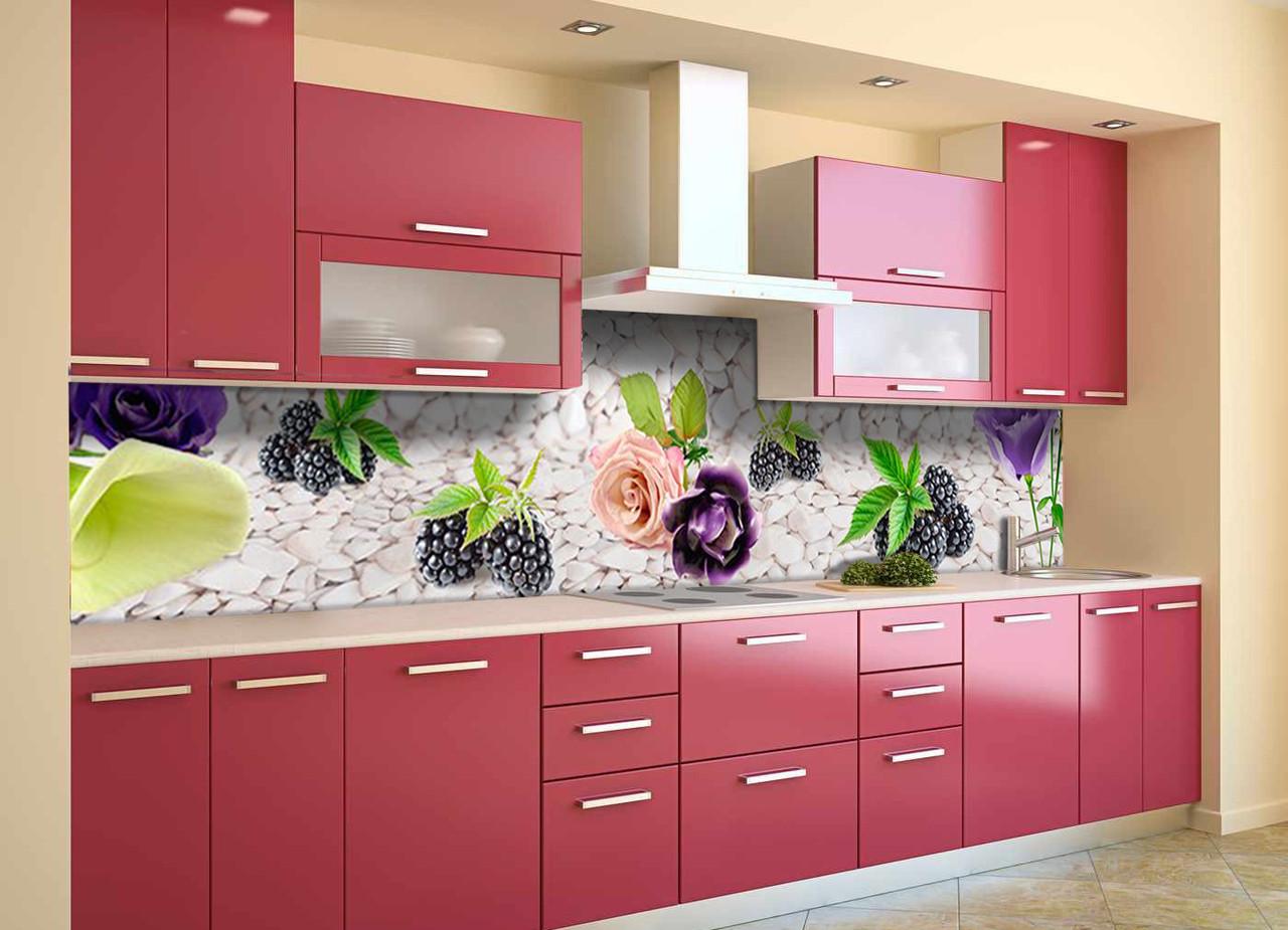 Кухонный фартук Ягоды и цветы с самоклеющейся виниловой пленки 65х250 см Серый