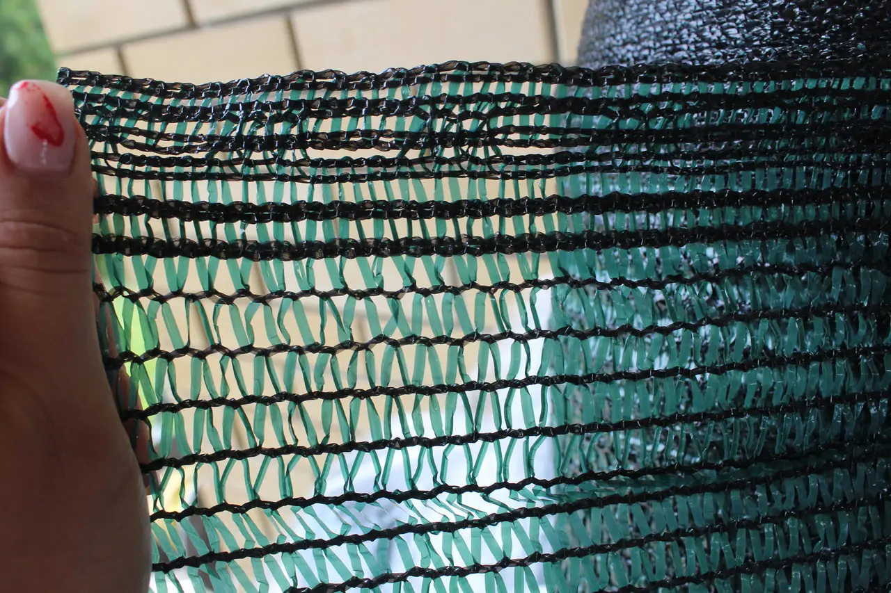 Сетка для затемнения 45% 1,5х10 м (752) - фото 6 Сетка для затемнения 45% 1,5х10 м (752) - фото 6