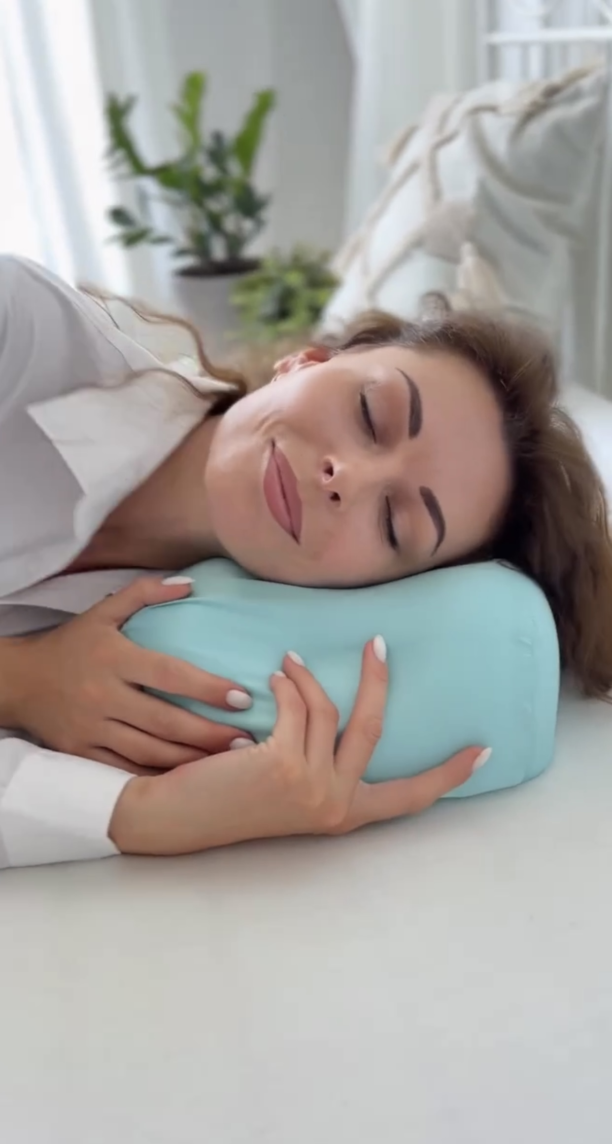 Подушка ортопедична Beauty Balance Memory Foam шовкова М'ятний (27768949) - фото 17 Подушка ортопедична Beauty Balance Memory Foam шовкова М'ятний (27768949) - фото 17