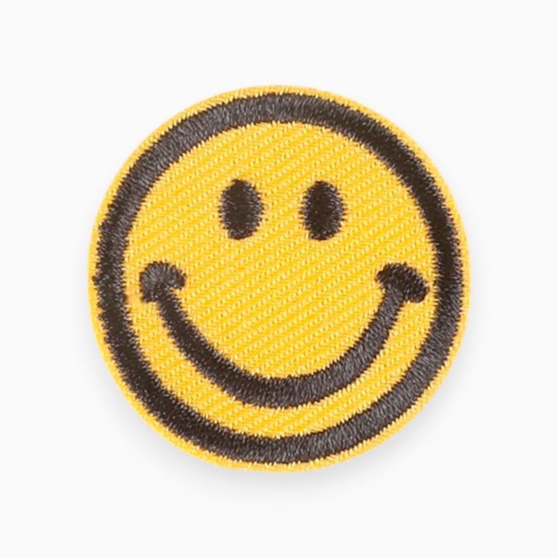 Термоаппликация Smile вышитая 3,3х3,3 см 1 шт. Желтый (АК3333з04)