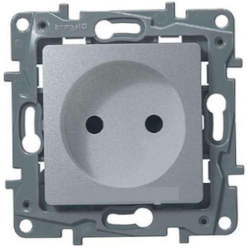 Розетка 220В Legrand 672434 Etika пластиковая без заземления без защитной крышки без шторок для врезного монтажа Алюминиевый