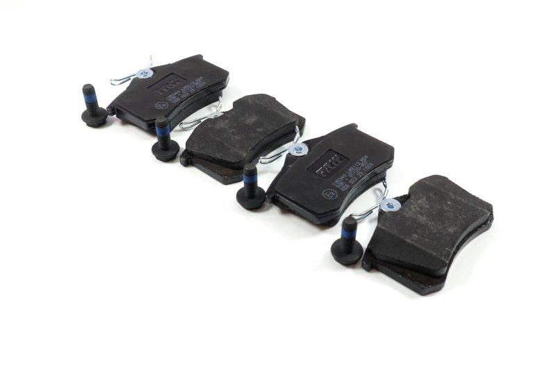 Колодки тормозные дисковые Audi A4 A6 Volkswagen Golf 4 задние (GDB823 TRW Engine Components)