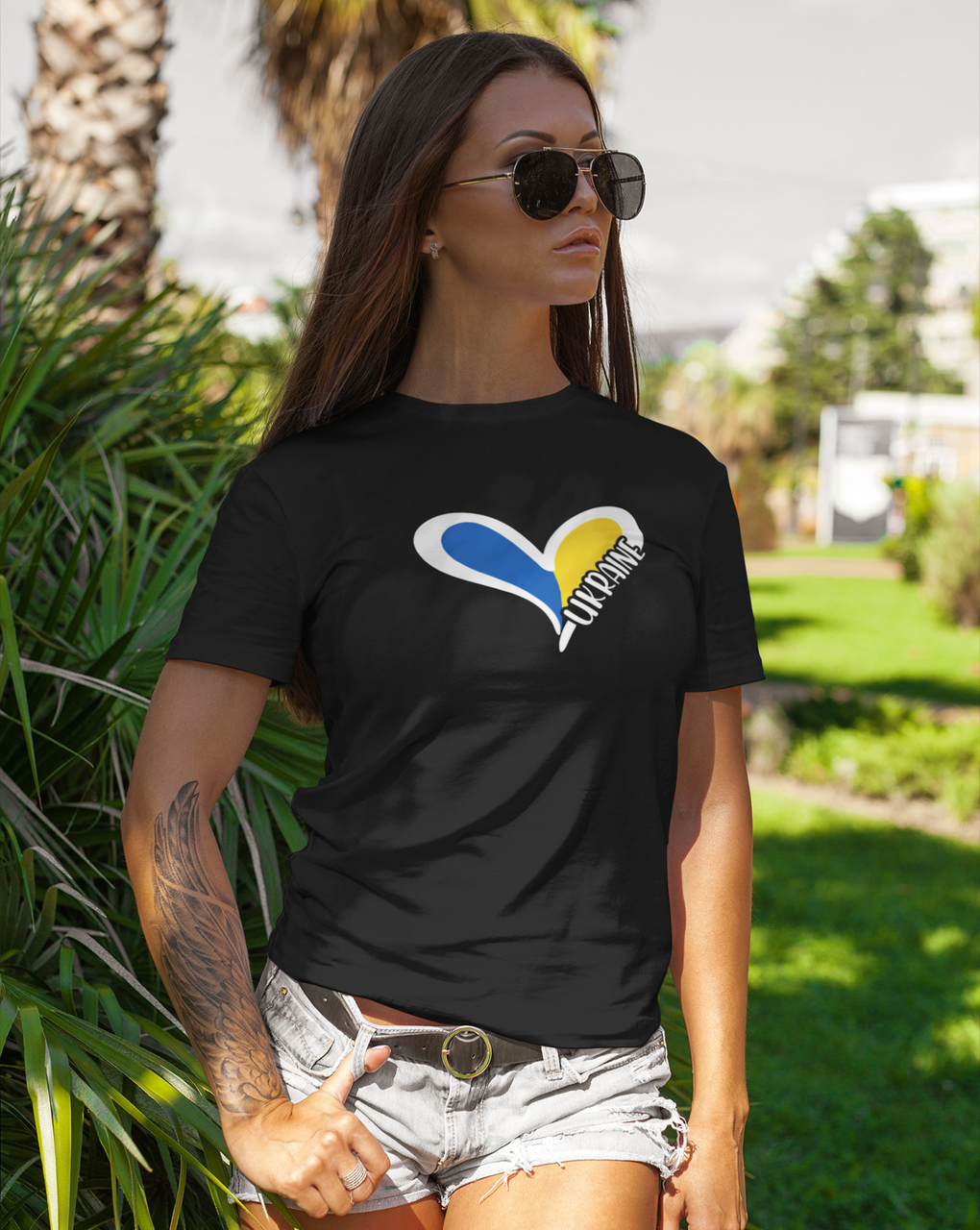 Футболка женская Mishe 11000064 с принтом с украинской символикой XS (11000064_5)