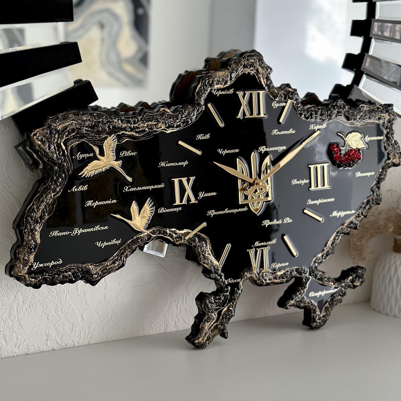 Часы настенные из эпоксидной смолы Карта Украины 50x34 см Часы настенные из эпоксидной смолы Карта Украины 50x34 см