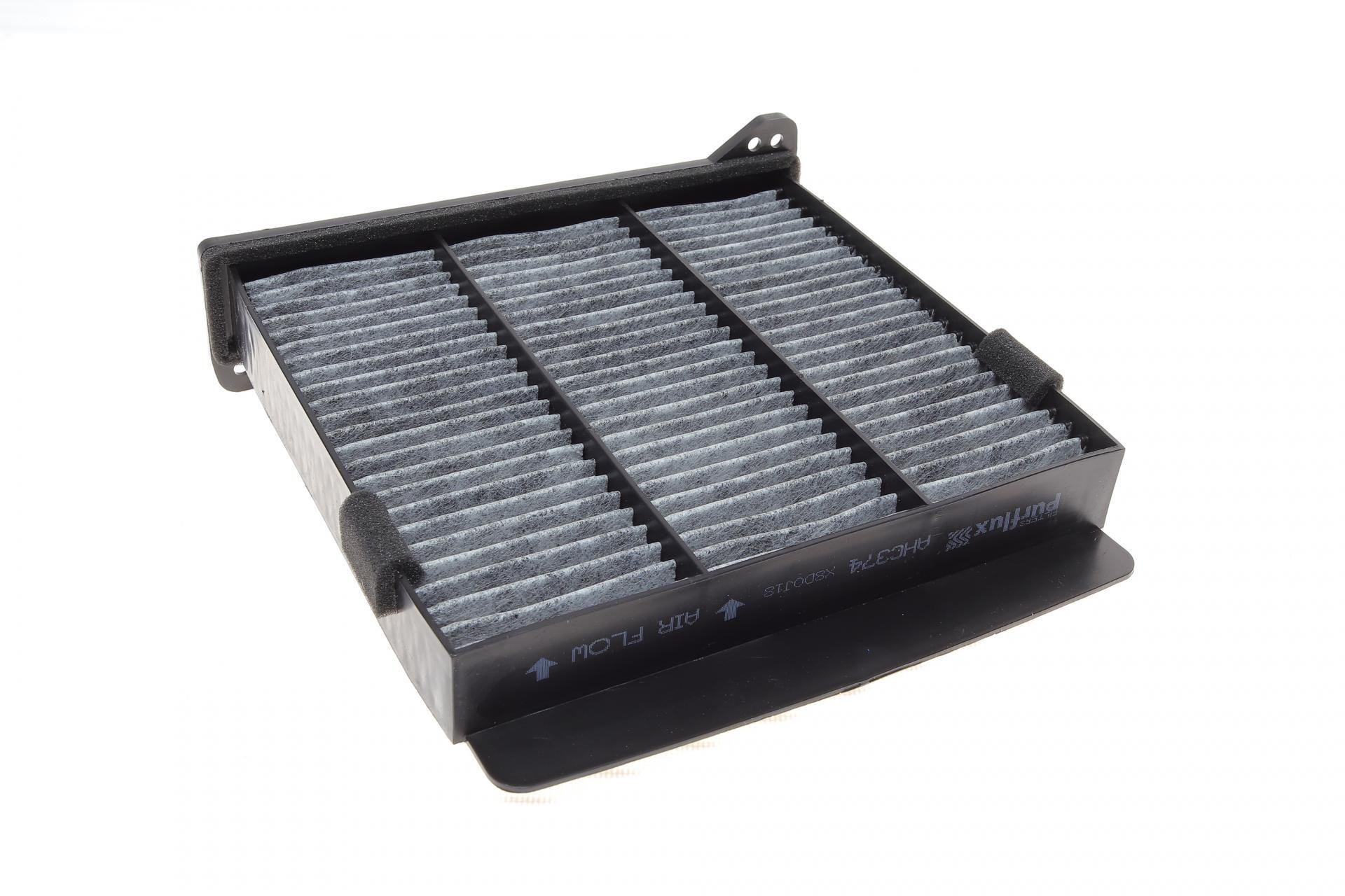 Фильтр салона PURFLUX для Mitsubishi Grandis/Lancer/Outlander 03- угольный (AHC374)