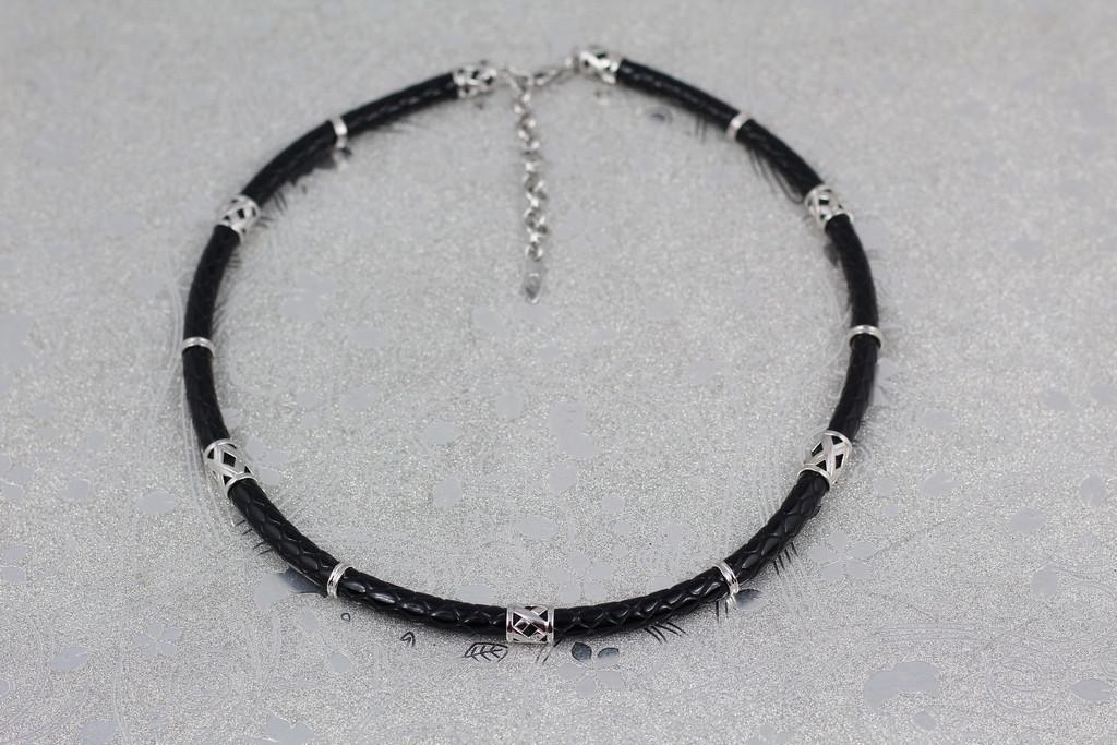 Шнурок Xuping Jewelry кожзам 42 см 5 мм Серебристый