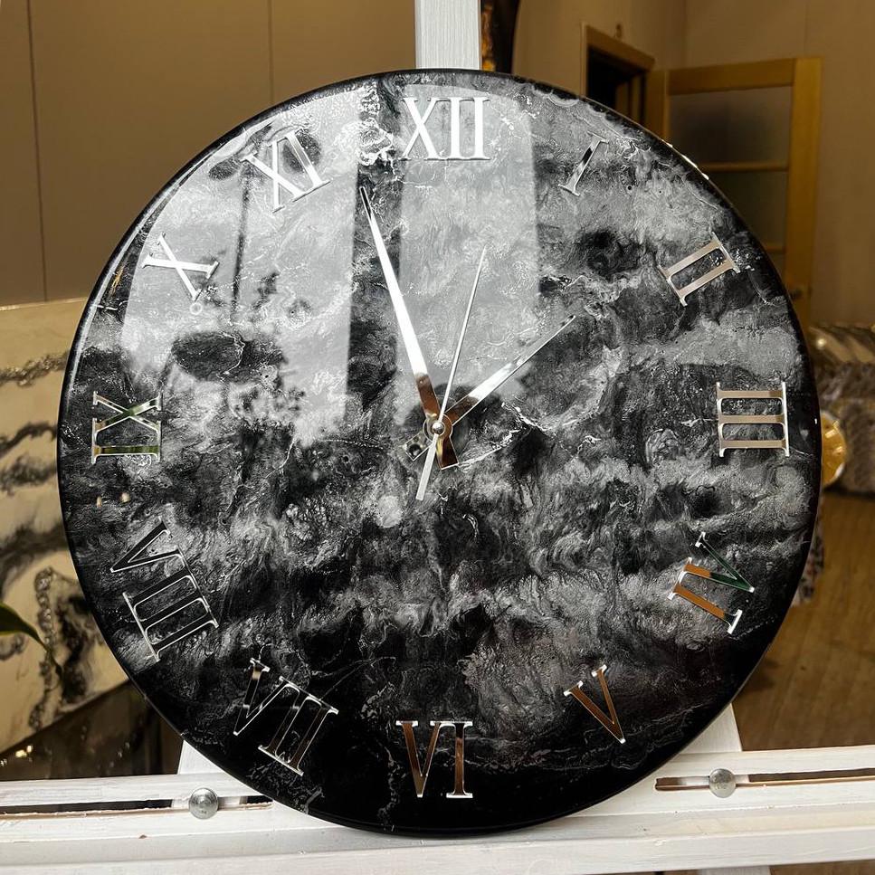 Часы настенные круглые из эпоксидной смолы EPOXY M132 70x70 см