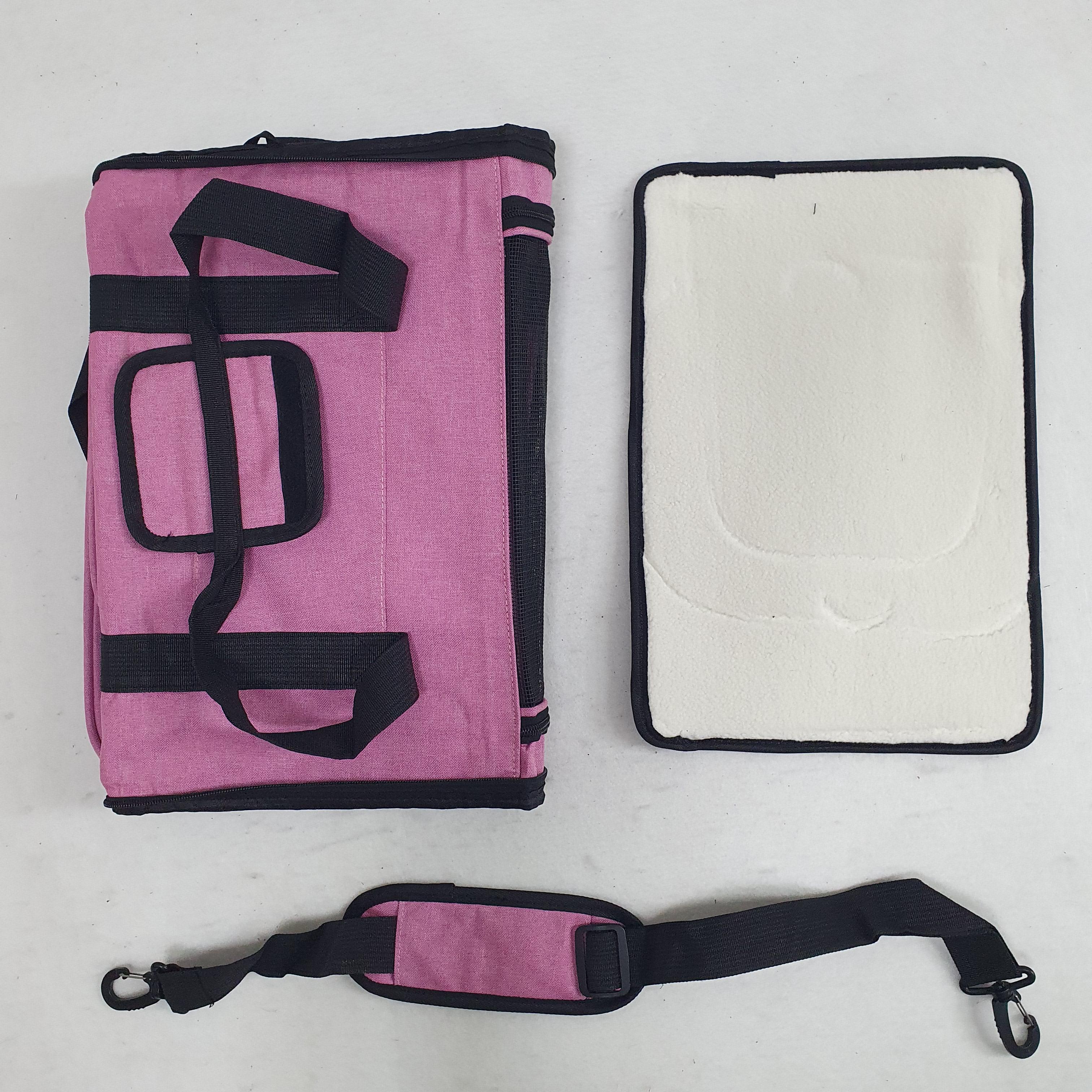 Сумка-переноска для кошек и собак Connor до 12 кг Розовый (AR-512-Pink) - фото 2 Сумка-переноска для кошек и собак Connor до 12 кг Розовый (AR-512-Pink) - фото 2