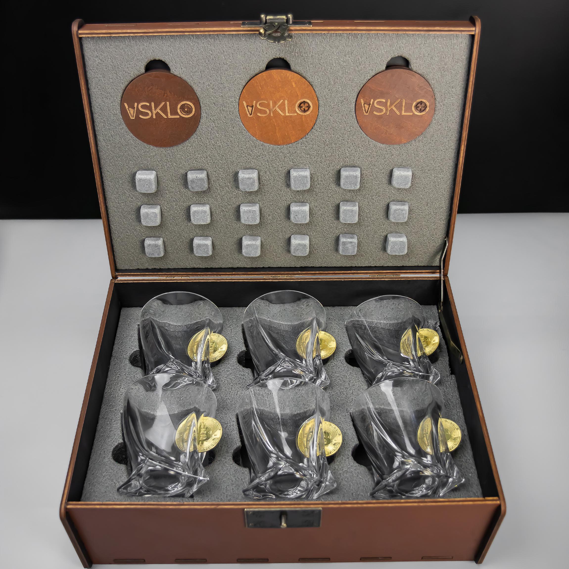 Набор хрустальных стаканов LEO 6 с биткоином (25892898)