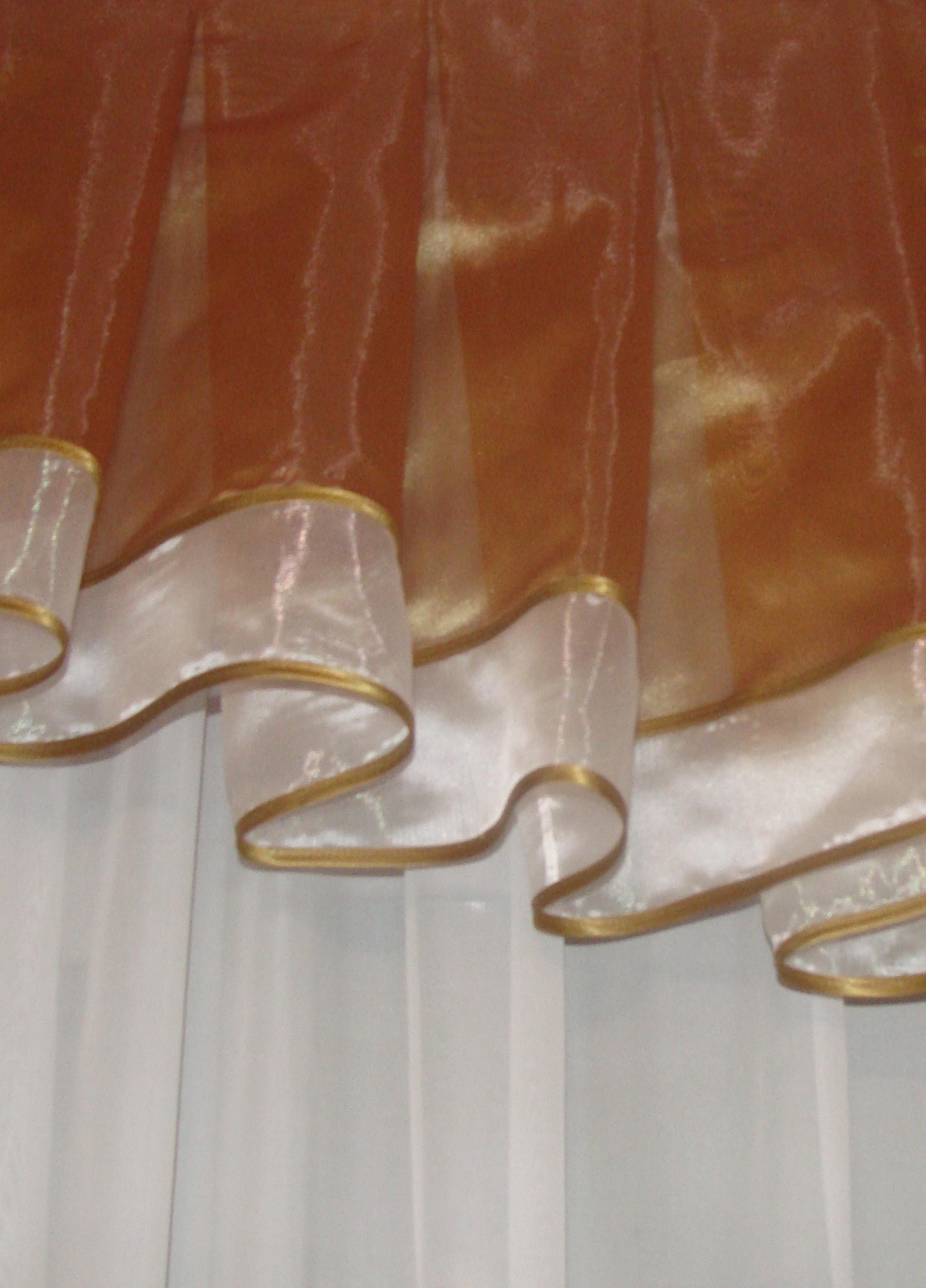 Ламбрекен с шторой Firanka Ассиметрия карниз 300 см Коричневый с молочным (40_2_3м) - фото 3 Ламбрекен с шторой Firanka Ассиметрия карниз 300 см Коричневый с молочным (40_2_3м) - фото 3