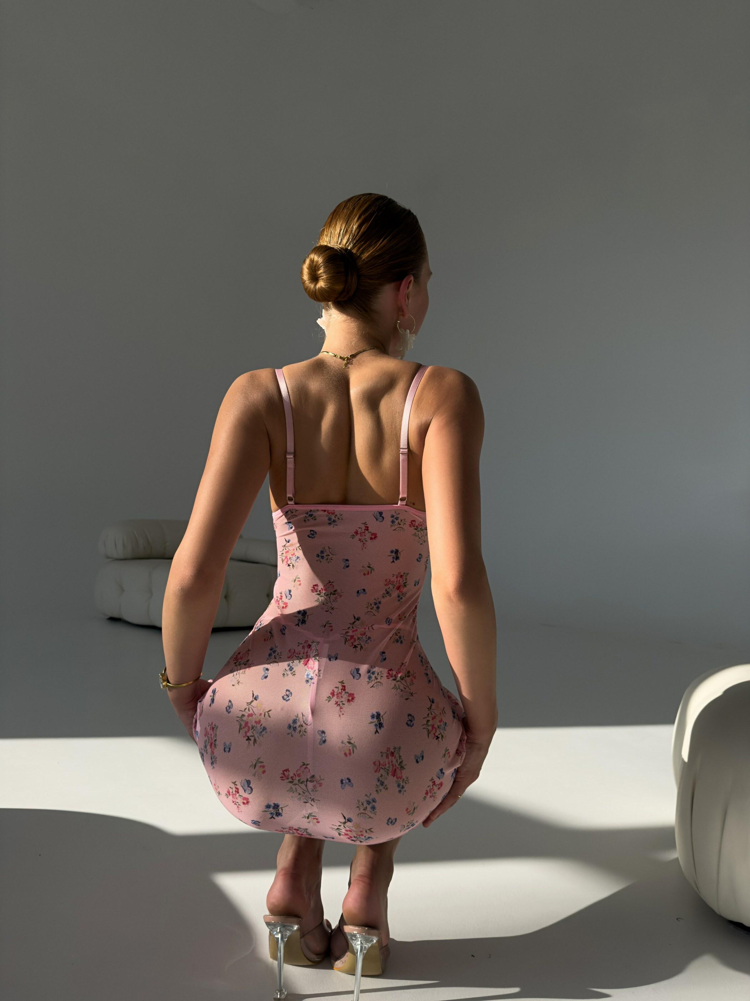 Комплект білизни жіночий Nova Vega пеньюар/трусики M Рожевий (105-D148/2-1) - фото 4 Комплект білизни жіночий Nova Vega пеньюар/трусики M Рожевий (105-D148/2-1) - фото 4