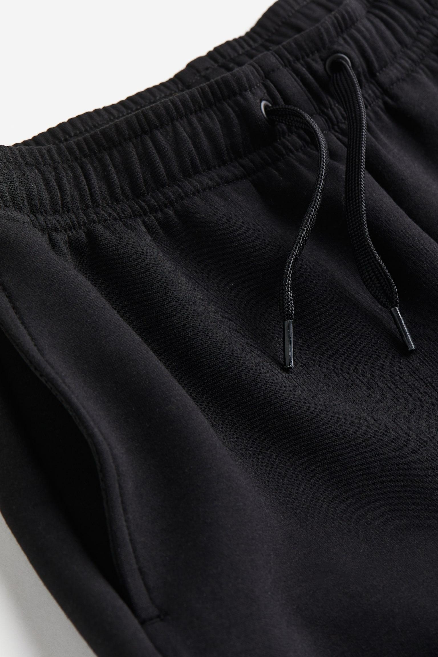 Штани спортивні для дівчинки H&M Карго 158-164 см Чорний (1217917001) - фото 2 Штани спортивні для дівчинки H&M Карго 158-164 см Чорний (1217917001) - фото 2