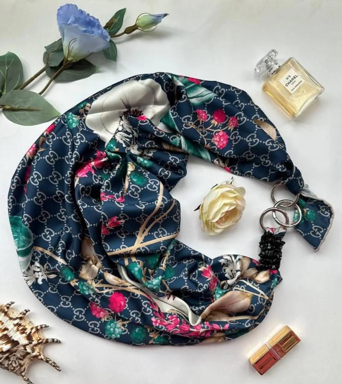 Хустка шовкова My Scarf Французький шик оздоблена камінням 90 на 90 см