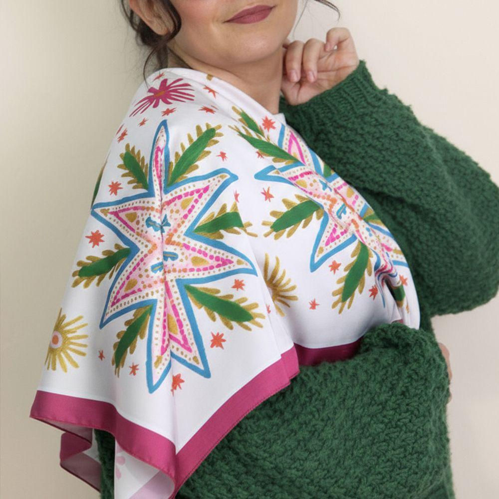 Платок шелковый Presentville Армани с принтом Рождественские звезды 68х68 см (HUST_26NY011)