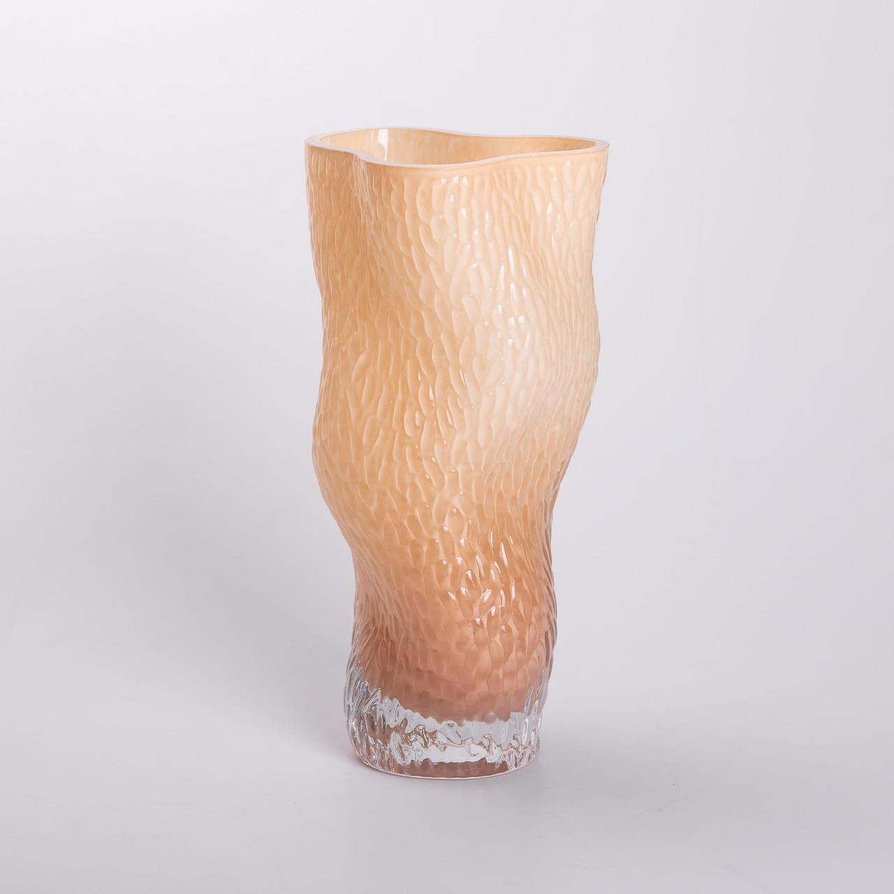 Ваза для цветов стеклянная с тиснением 14,5х11х30 см 1,6 л Бежевый (27969801)