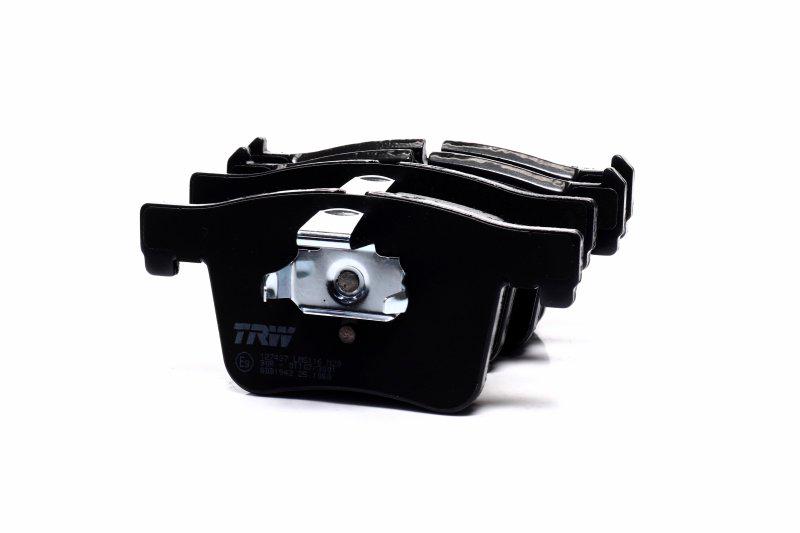 Колодки тормозные дисковые BMW X3 20 dx 20ix bis 10/11- X3 35ix f25 2011- передние (GDB1942 TRW Engine Components)