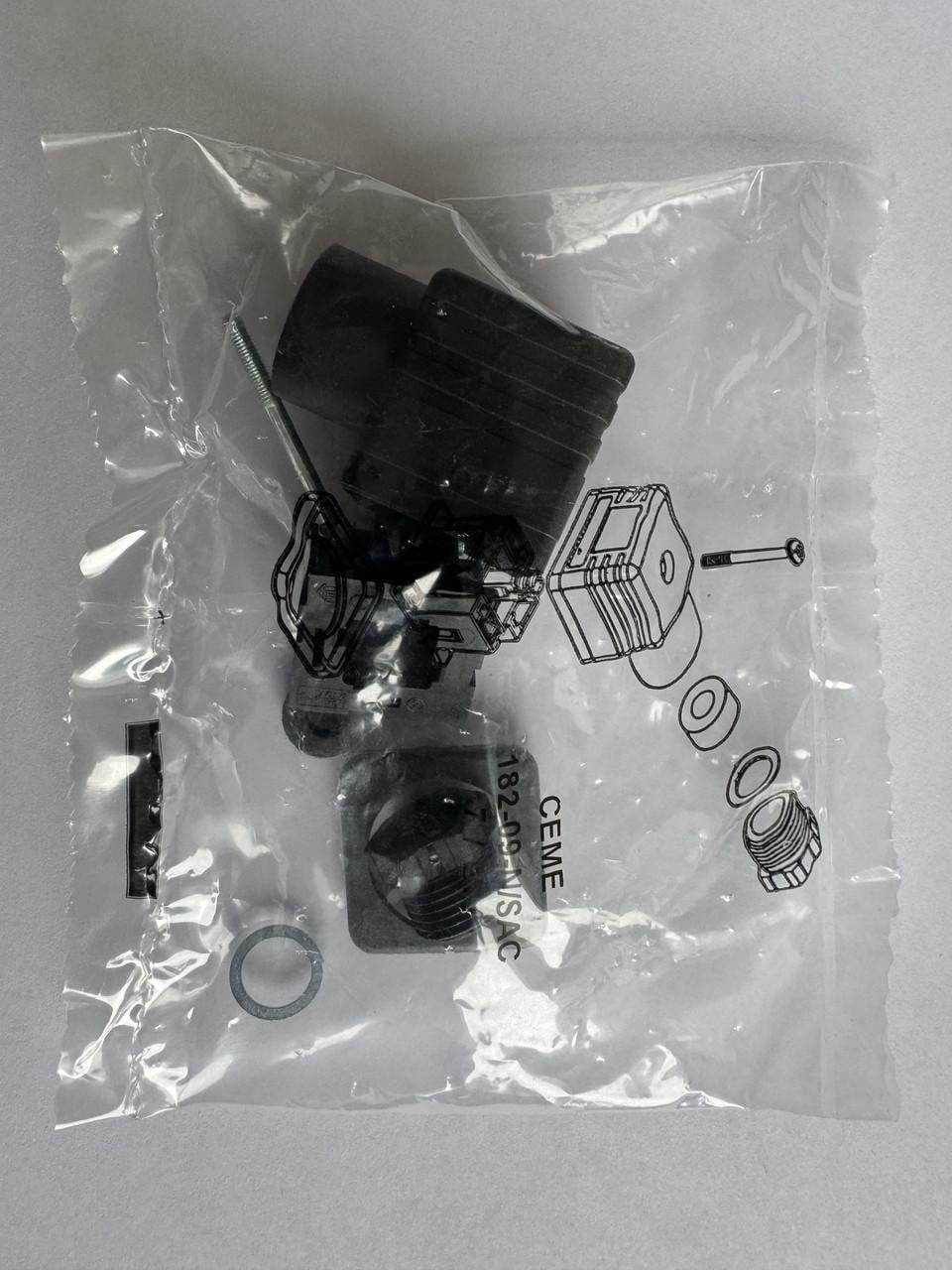 Коннектор малий B4 CEME (32105638) Коннектор малий B4 CEME (32105638)