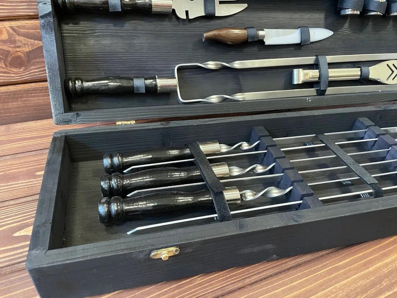 Набір шампурів Blackwood 12 в кейсі (10642767) - фото 2 Набір шампурів Blackwood 12 в кейсі (10642767) - фото 2