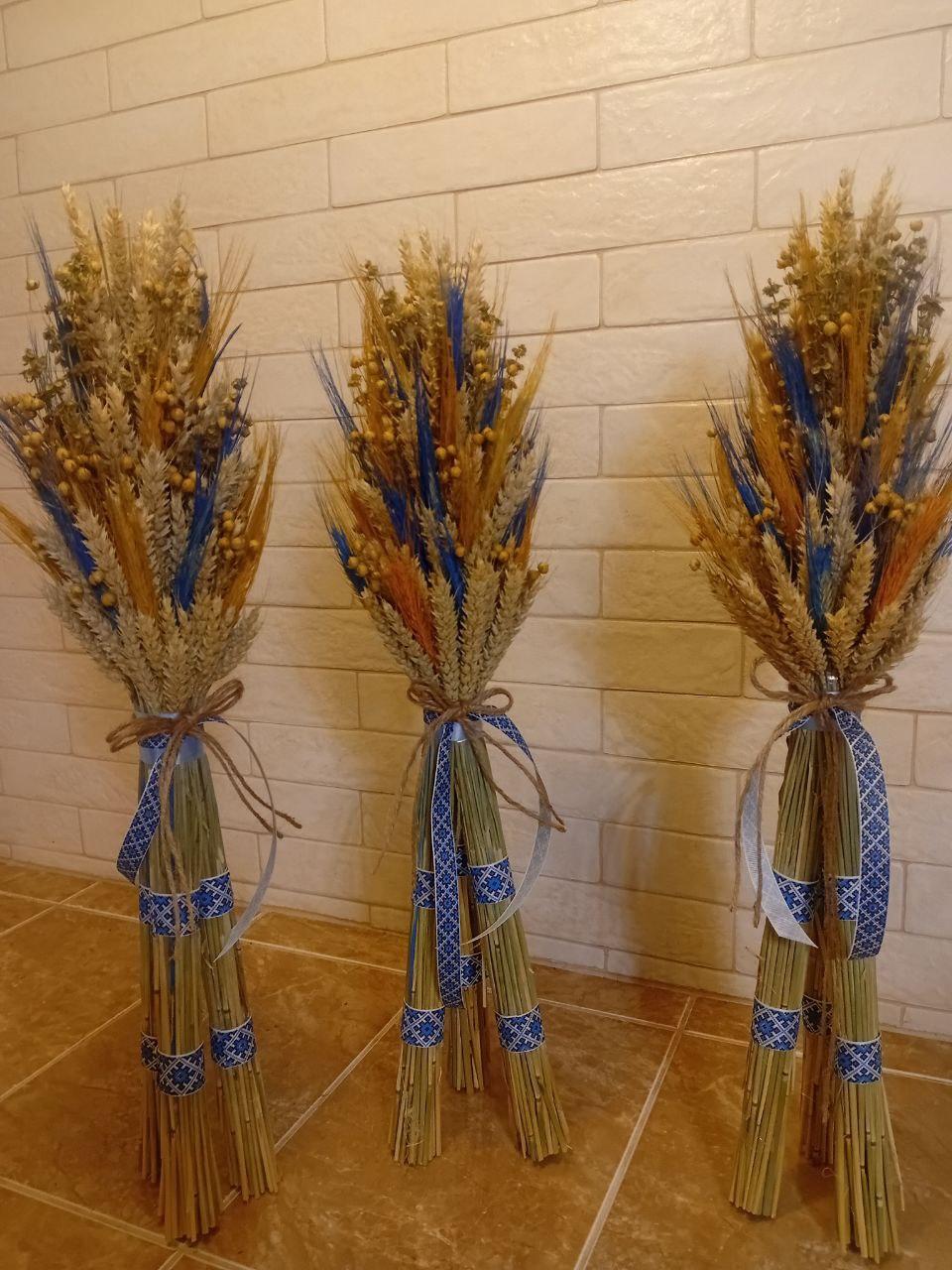 Дидух рождественский из колосья пшеницы/льна и овса на трех ножках 60-65 см с лентой вышиванкой Синий (2813776602) - фото 8 Дидух рождественский из колосья пшеницы/льна и овса на трех ножках 60-65 см с лентой вышиванкой Синий (2813776602) - фото 8