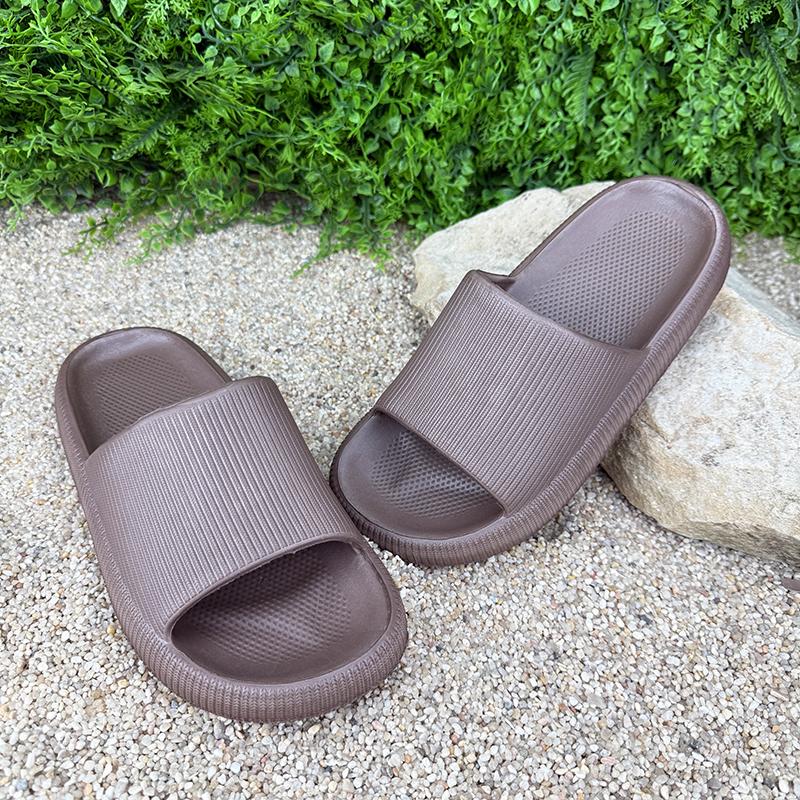 Шльопанці жіночі пінові Е-002088-3 p. 40 25,5 см Коричневий