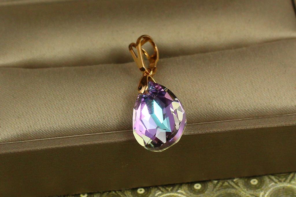 Кулон Xuping Jewelry Велика крапля із фіолетовим каменем Сваровські 1,9 см Золотистий (31951367)
