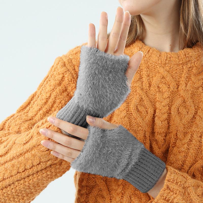 Мітенки з хутром без пальців One size Сірий (2446) - фото 1 Мітенки з хутром без пальців One size Сірий (2446) - фото 1