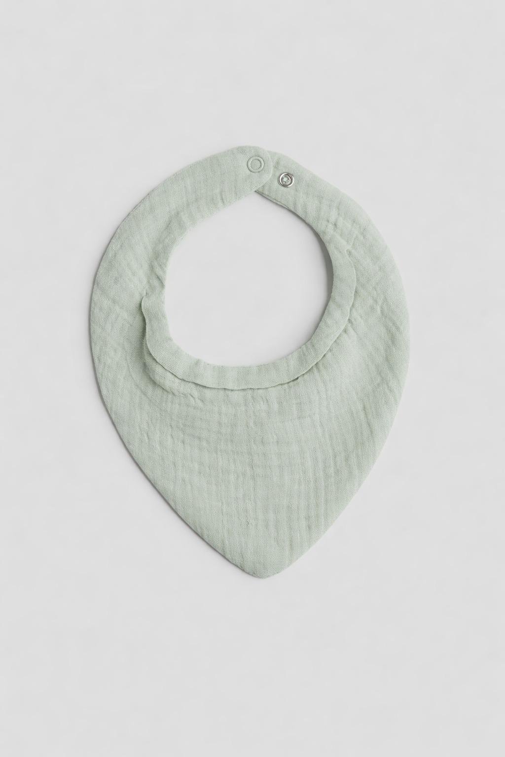 Слюнявчик Хаки (1237481)